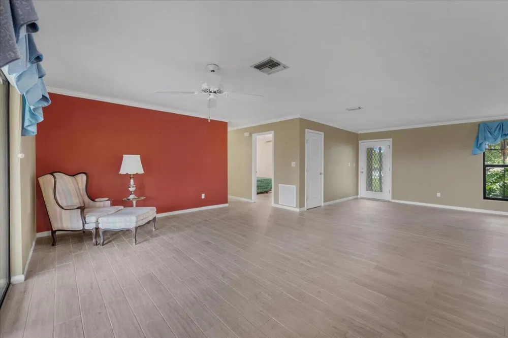 2531 River Road Moore Haven, FL 33471