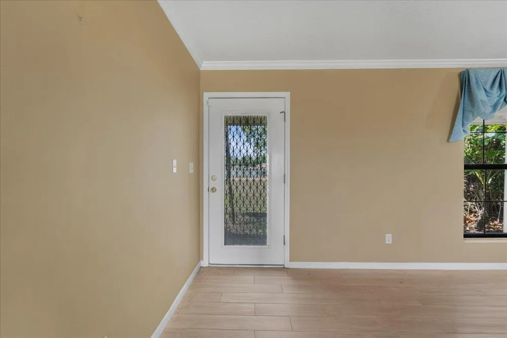 2531 River Road Moore Haven, FL 33471