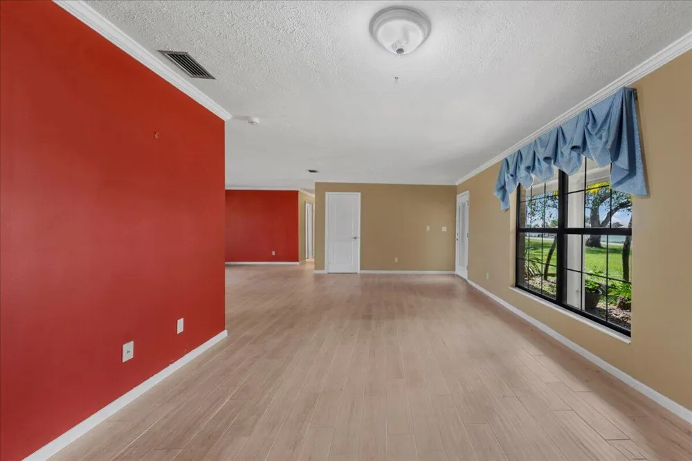 2531 River Road Moore Haven, FL 33471
