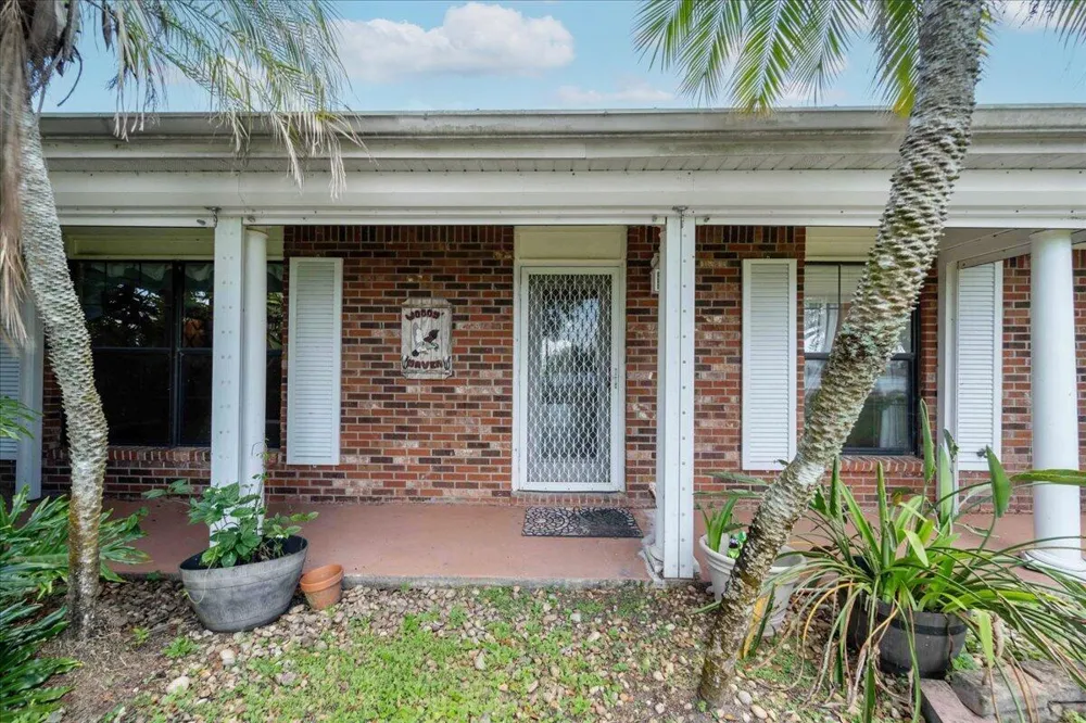 2531 River Road Moore Haven, FL 33471