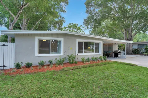 1555 Shirley Place