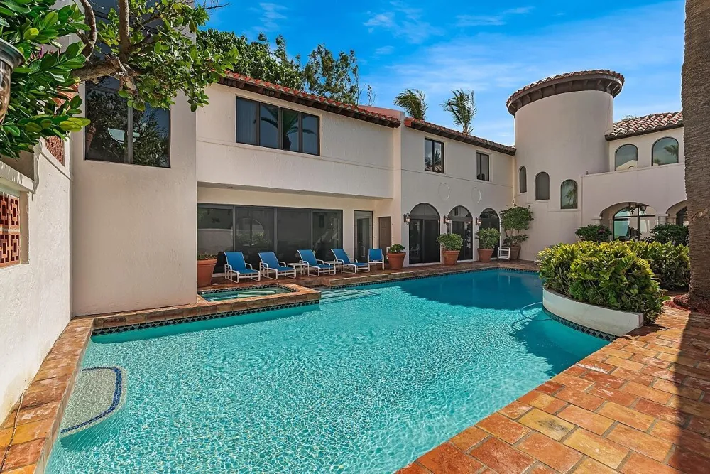 1 Ocean Lane Manalapan, FL 33462