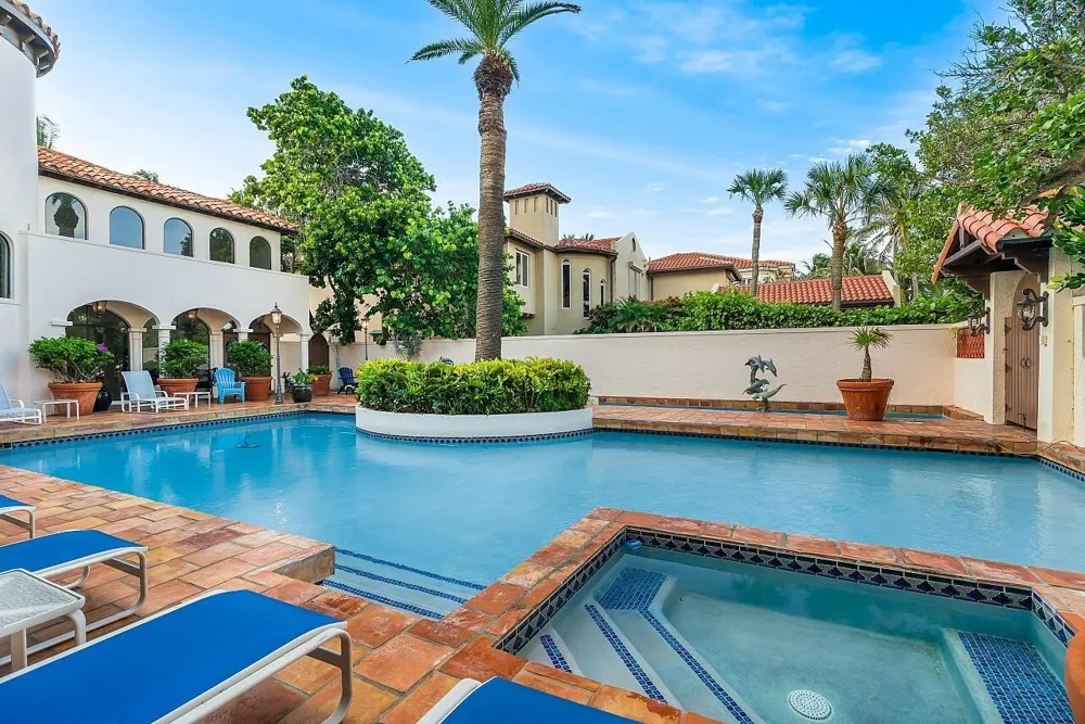 1 Ocean Lane Manalapan, FL 33462