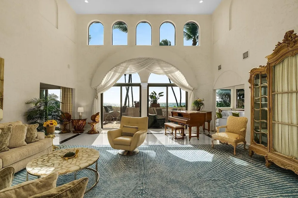 1 Ocean Lane Manalapan, FL 33462