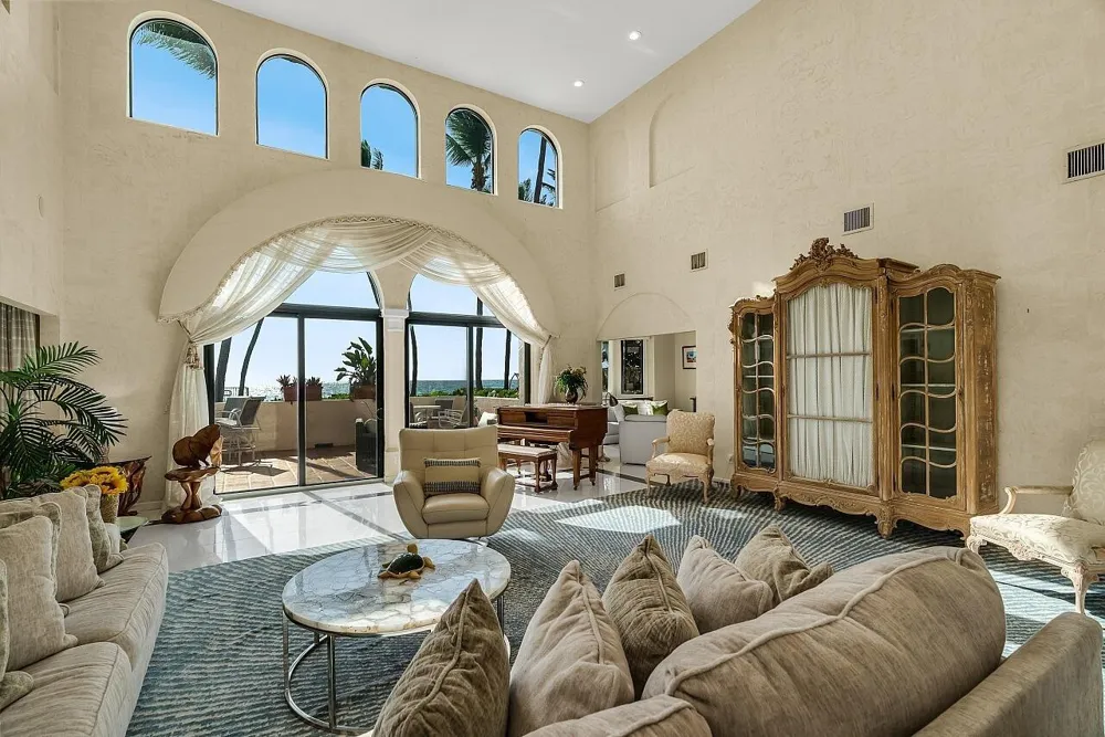 1 Ocean Lane Manalapan, FL 33462