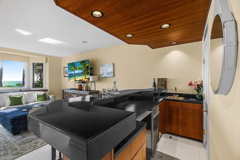 1 Ocean Lane Manalapan, FL 33462