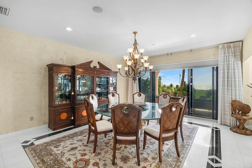 1 Ocean Lane Manalapan, FL 33462