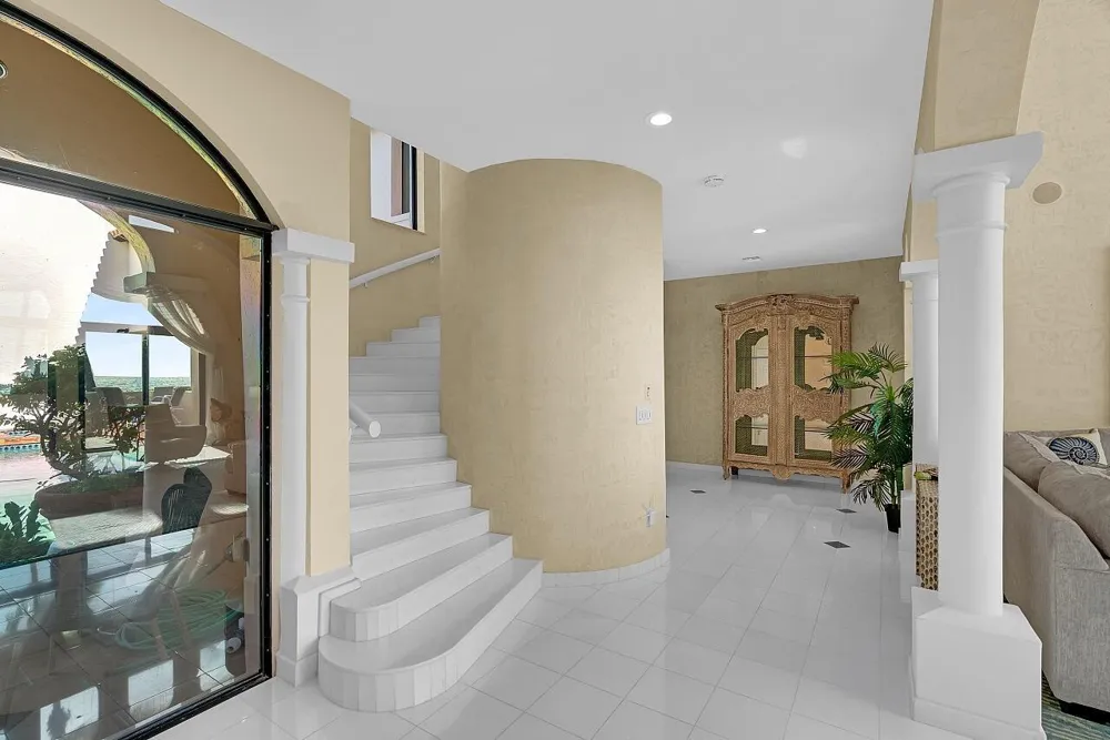 1 Ocean Lane Manalapan, FL 33462