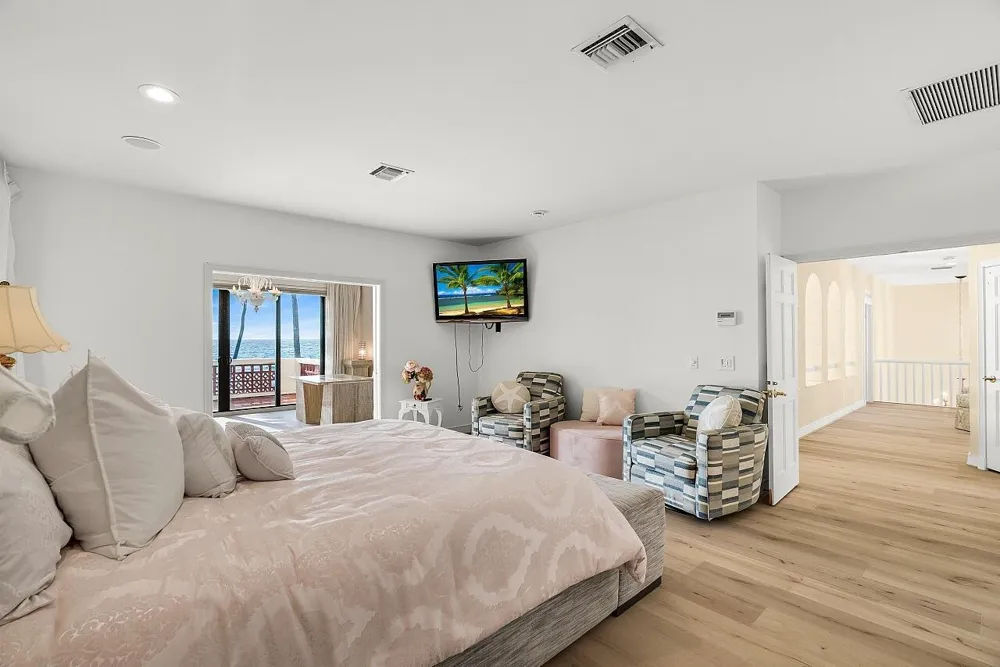 1 Ocean Lane Manalapan, FL 33462