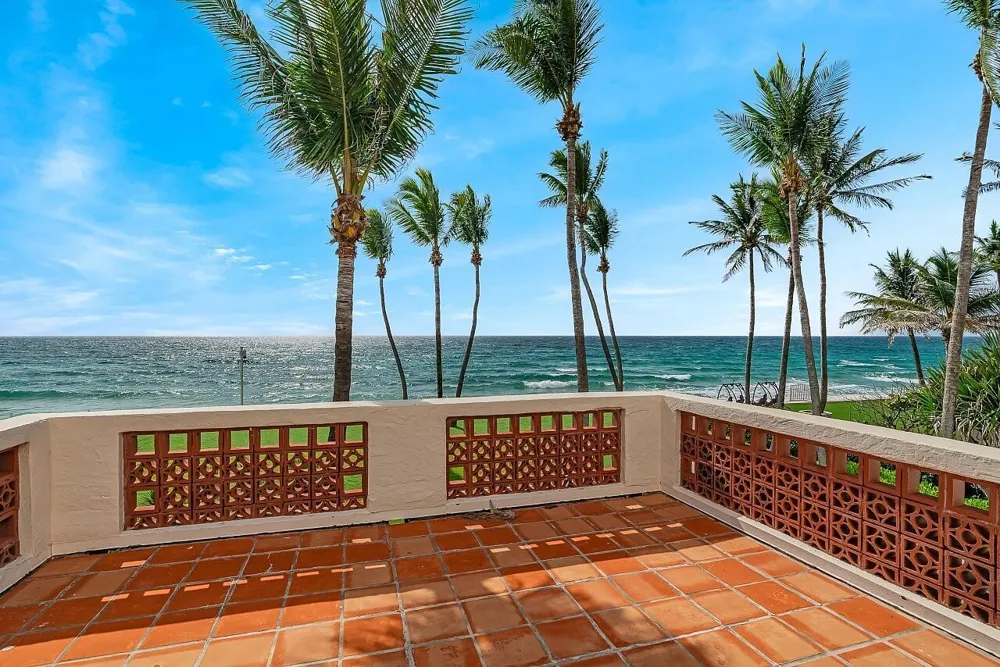 1 Ocean Lane Manalapan, FL 33462