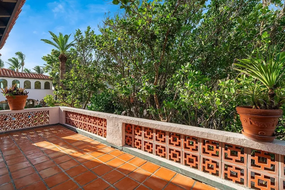 1 Ocean Lane Manalapan, FL 33462