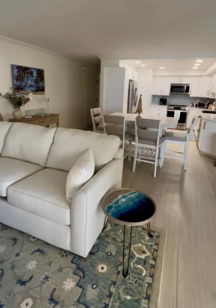 2800 Ocean Drive #B-14-d Singer Island, FL 33404