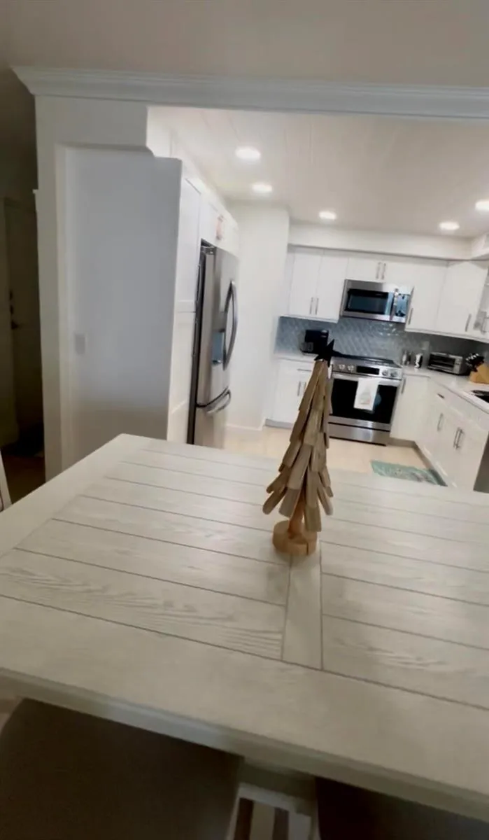 2800 Ocean Drive #B-14-d Singer Island, FL 33404