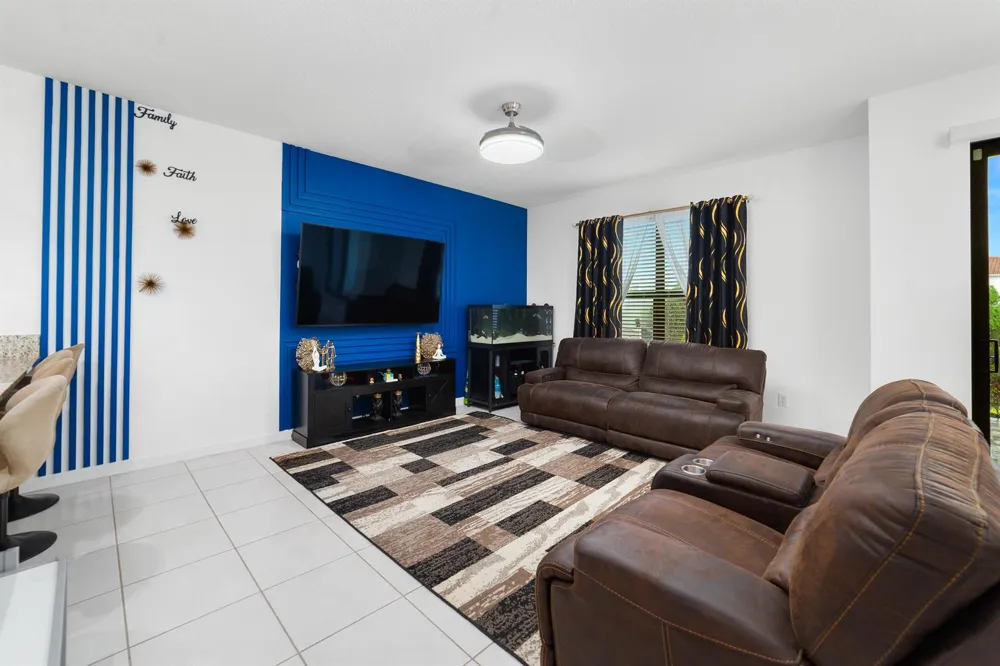2024 Sugar Maple Drive Riviera Beach, FL 33410