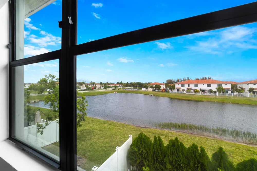 2024 Sugar Maple Drive Riviera Beach, FL 33410
