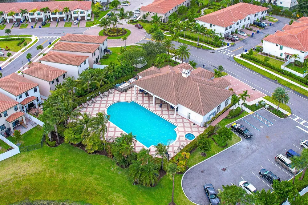 2024 Sugar Maple Drive Riviera Beach, FL 33410