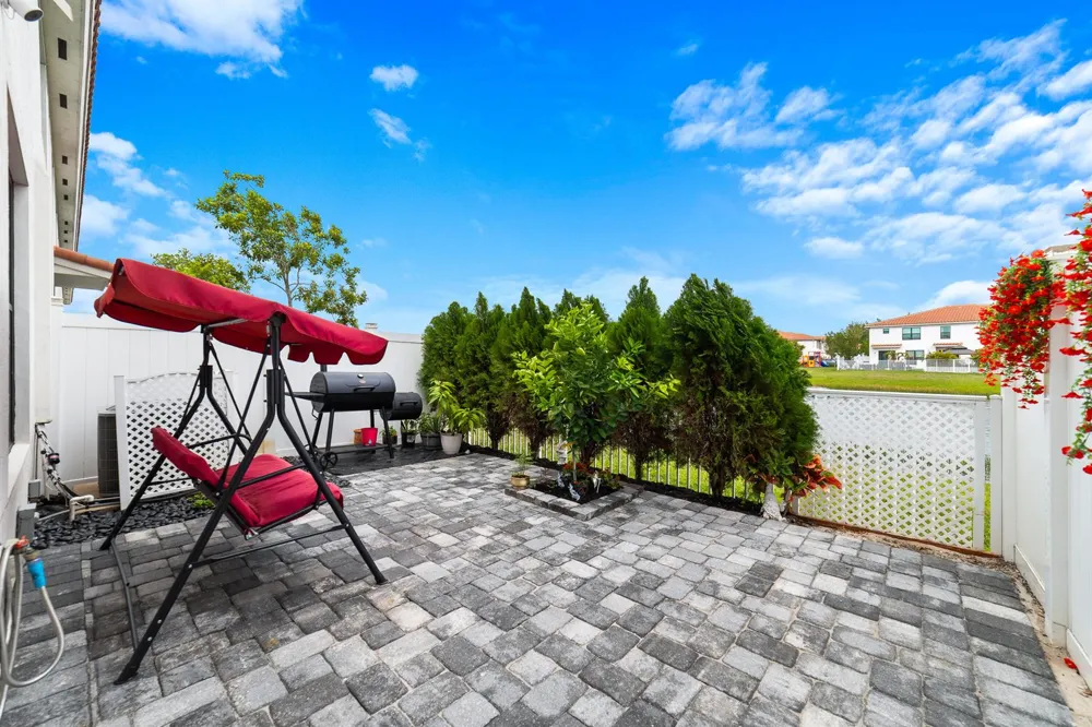 2024 Sugar Maple Drive Riviera Beach, FL 33410