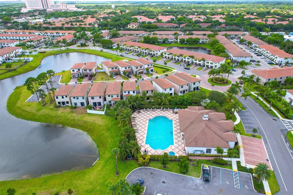 2024 Sugar Maple Drive Riviera Beach, FL 33410
