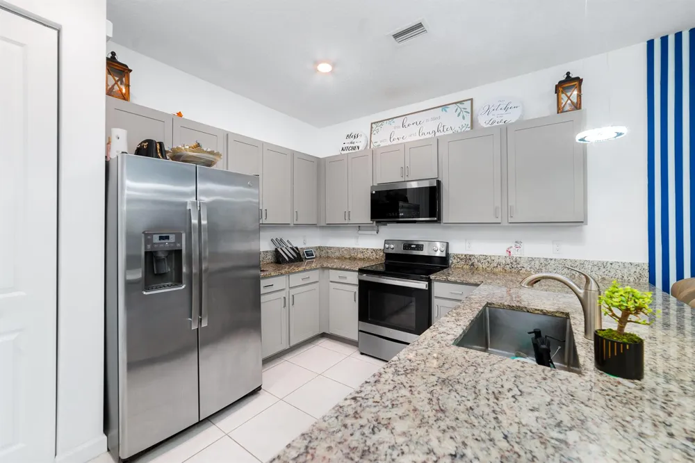 2024 Sugar Maple Drive Riviera Beach, FL 33410