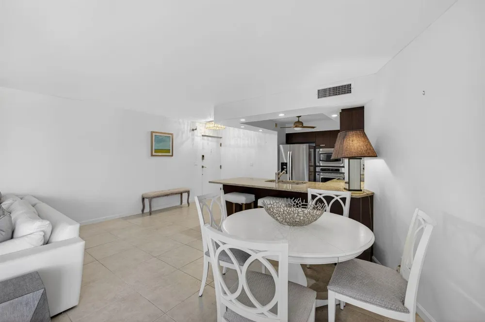 2800 Ocean Drive #B24d Singer Island, FL 33404
