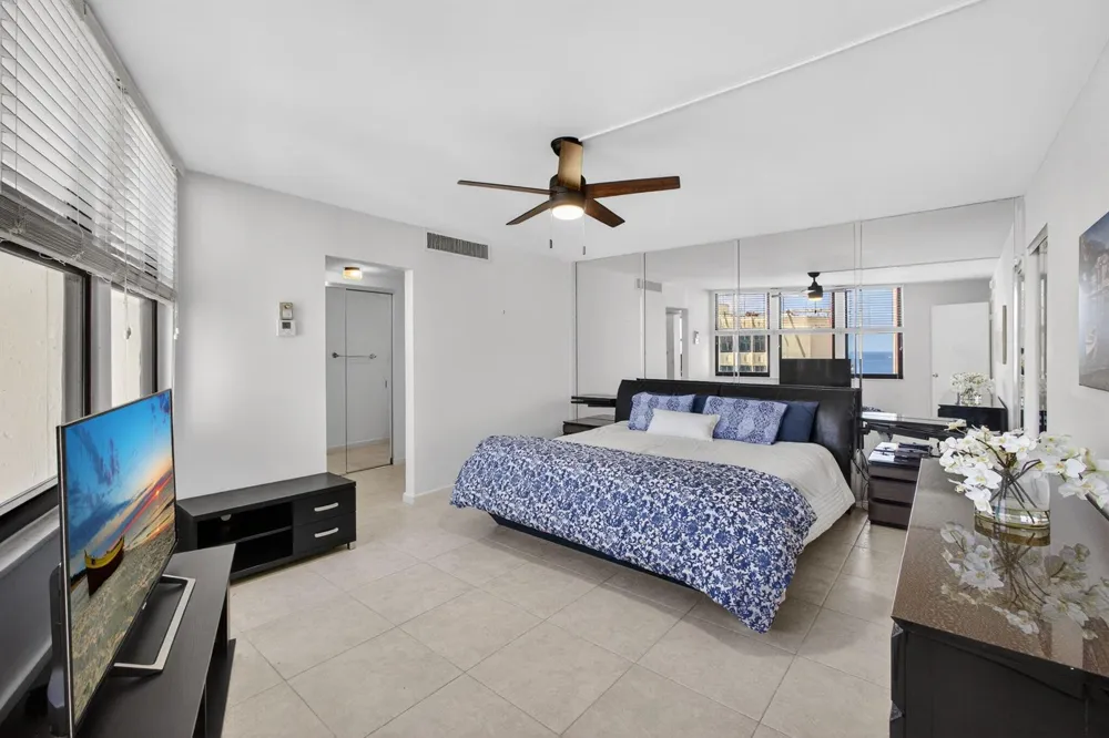 2800 Ocean Drive #B24d Singer Island, FL 33404