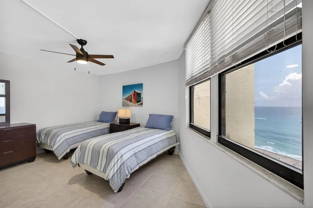 2800 Ocean Drive #B24d Singer Island, FL 33404