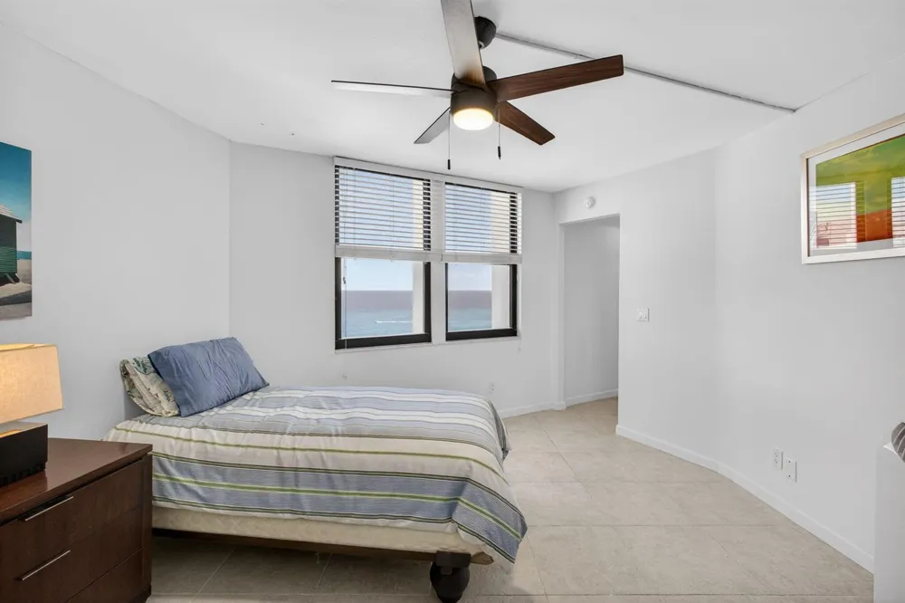 2800 Ocean Drive #B24d Singer Island, FL 33404