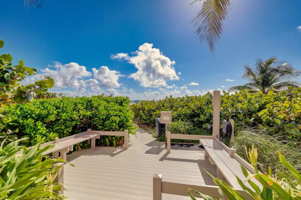 2800 Ocean Drive #B24d Singer Island, FL 33404