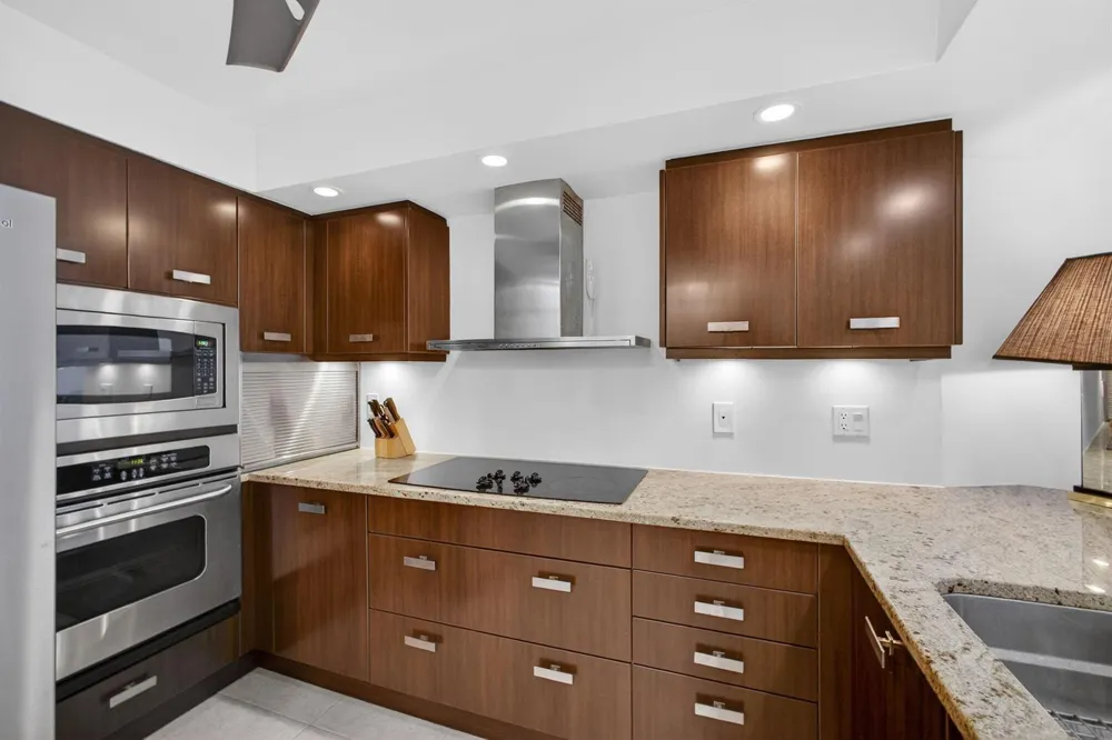 2800 Ocean Drive #B24d Singer Island, FL 33404