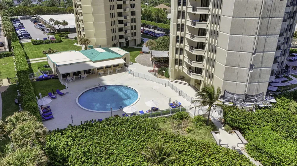2800 Ocean Drive #B24d Singer Island, FL 33404