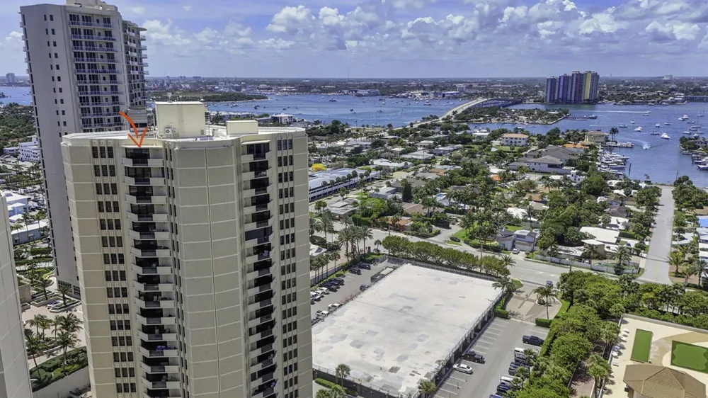 2800 Ocean Drive #B24d Singer Island, FL 33404