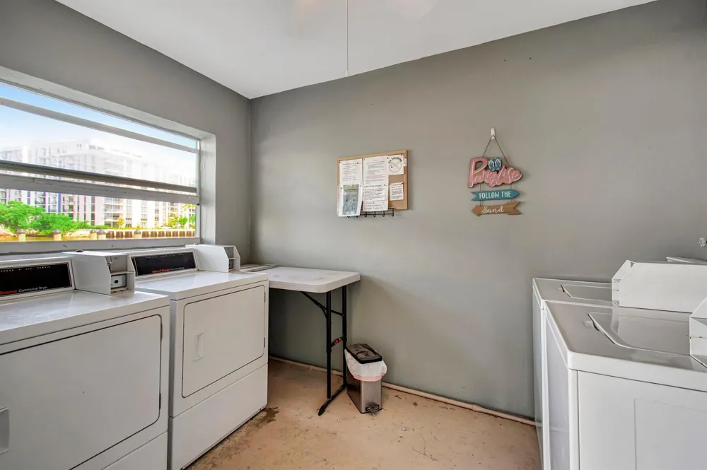 5550 Ocean Boulevard #107 Ocean Ridge, FL 33435