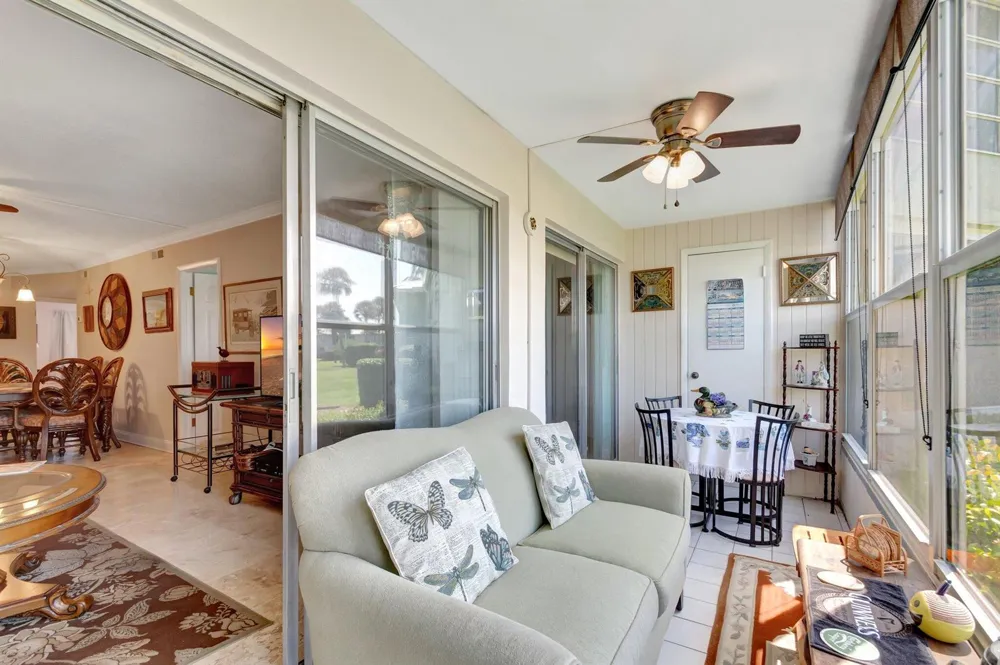5550 Ocean Boulevard #107 Ocean Ridge, FL 33435