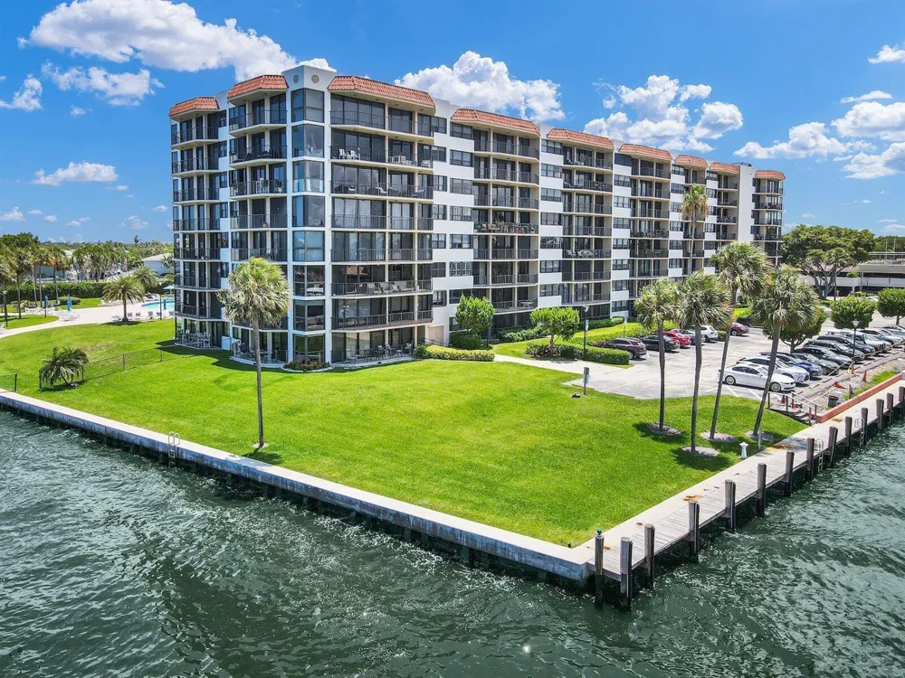 859 Jeffery Street SE #5090 Boca Raton, FL 33487