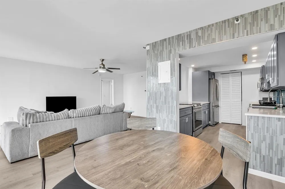 859 Jeffery Street SE #5090 Boca Raton, FL 33487