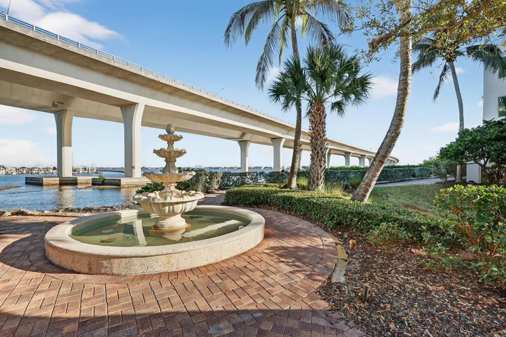 415 NW Flagler Avenue #403 Stuart, FL 34994