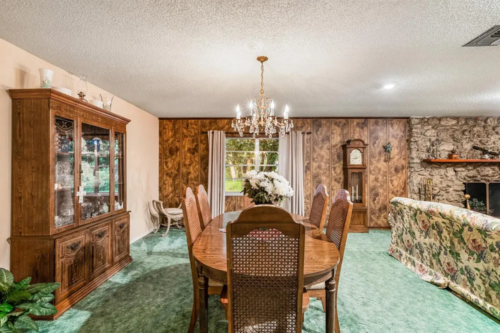 4153 1st Street SW Vero Beach, FL 32968