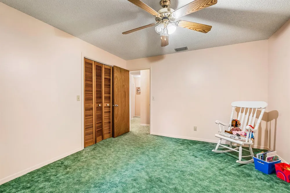 4153 1st Street SW Vero Beach, FL 32968
