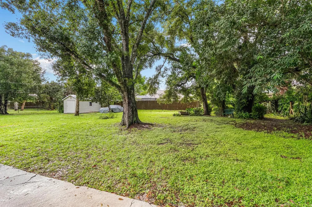 4153 1st Street SW Vero Beach, FL 32968