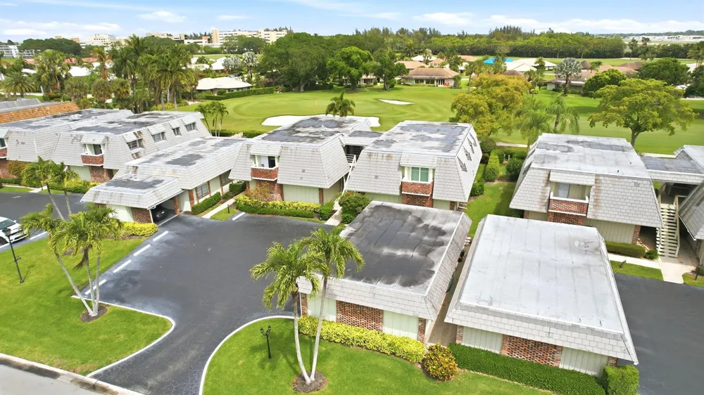 324 Orange Tree Drive #4 Atlantis, FL 33462