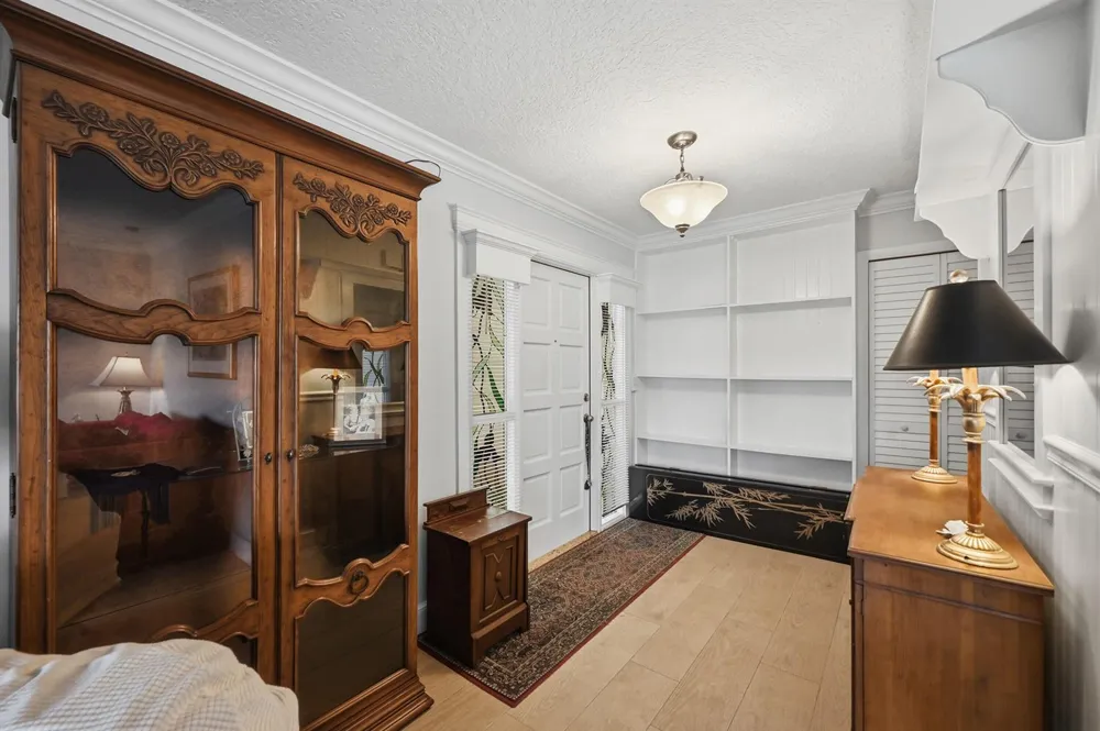 324 Orange Tree Drive #4 Atlantis, FL 33462