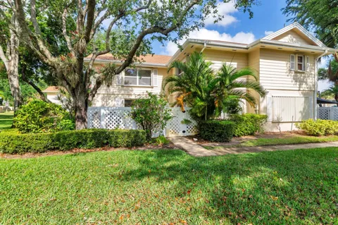 8142 Bridgewater Court #42c