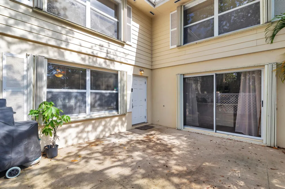 8142 Bridgewater Court #42c Lake Clarke Shores, FL 33406