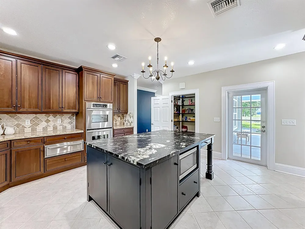 2135 55th Avenue SW Vero Beach, FL 32968