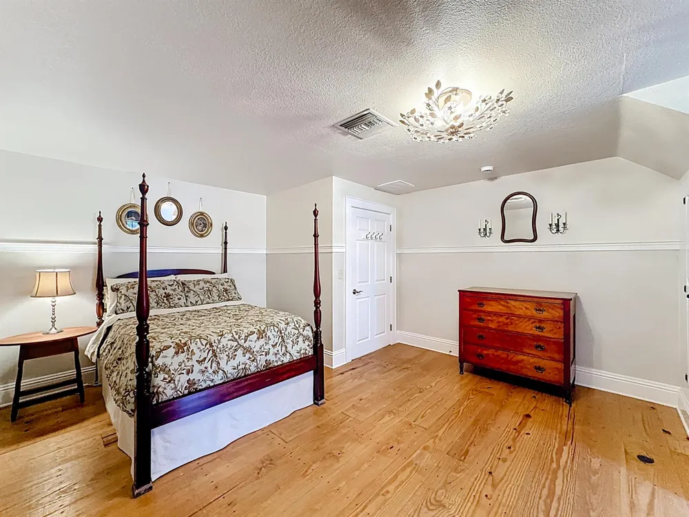 2135 55th Avenue SW Vero Beach, FL 32968