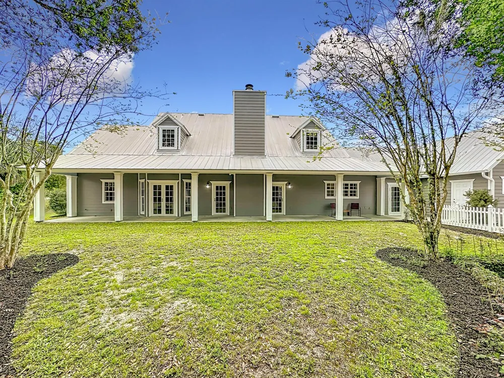 2135 55th Avenue SW Vero Beach, FL 32968