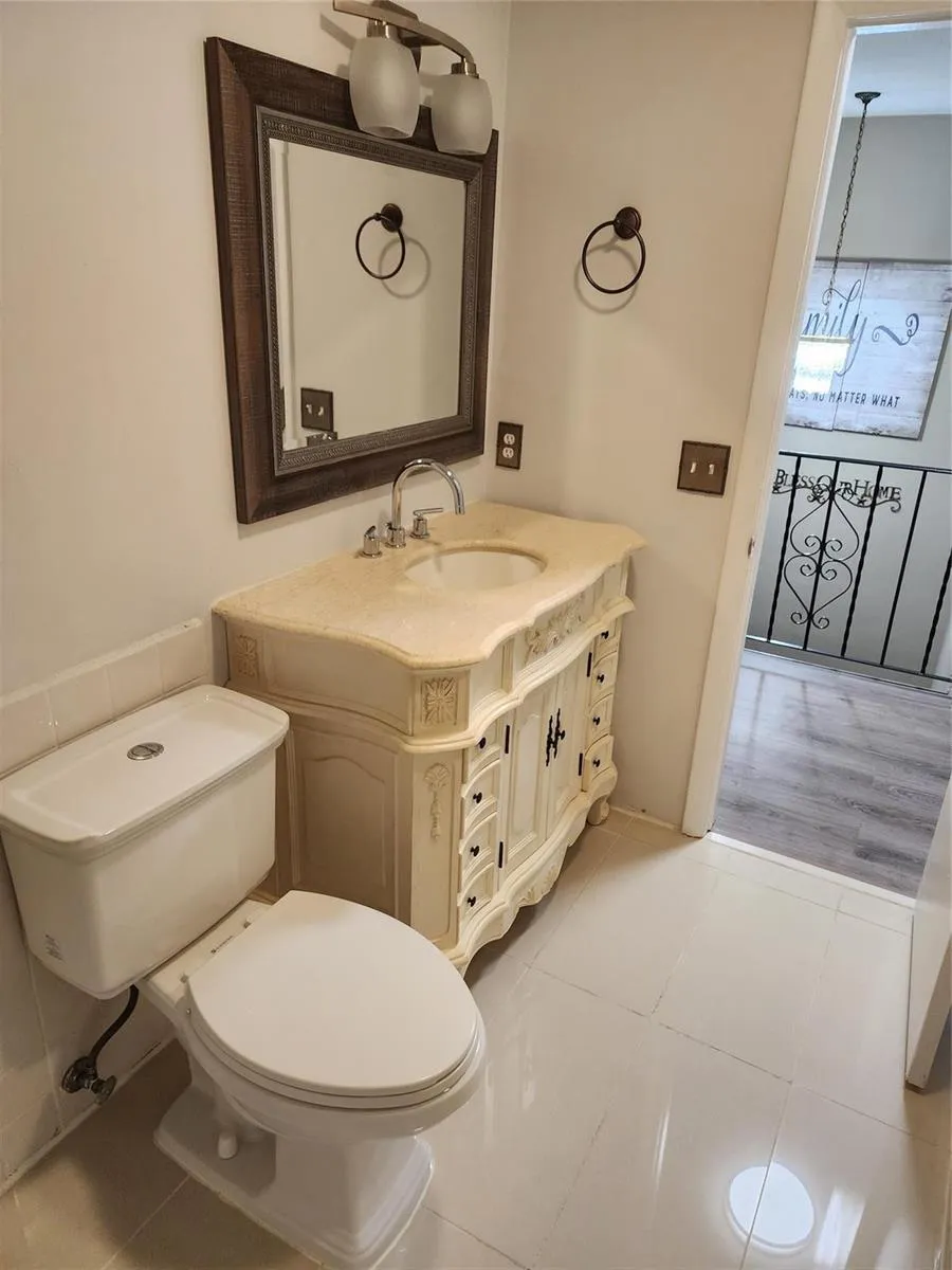 2619 NW 47th Lane Lauderdale Lakes, FL 33313