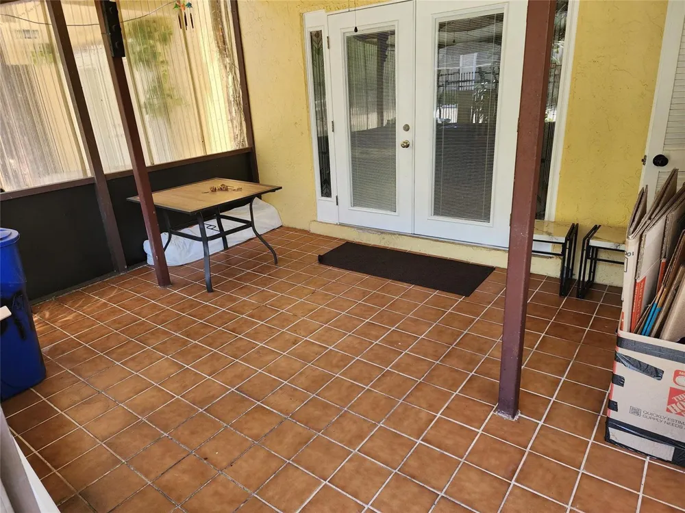 2619 NW 47th Lane Lauderdale Lakes, FL 33313