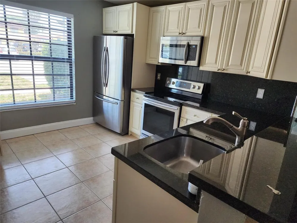 2619 NW 47th Lane Lauderdale Lakes, FL 33313
