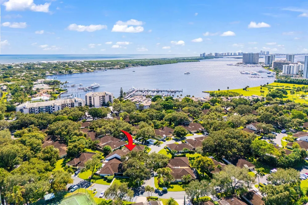 11352 Briarwood Place North Palm Beach, FL 33408